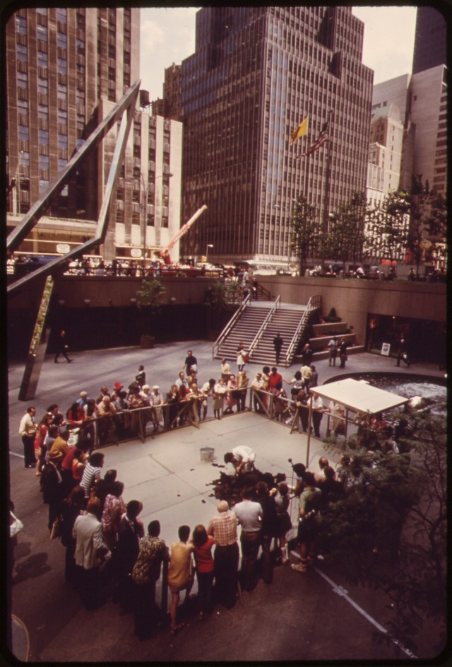 plaza rockefeller center
